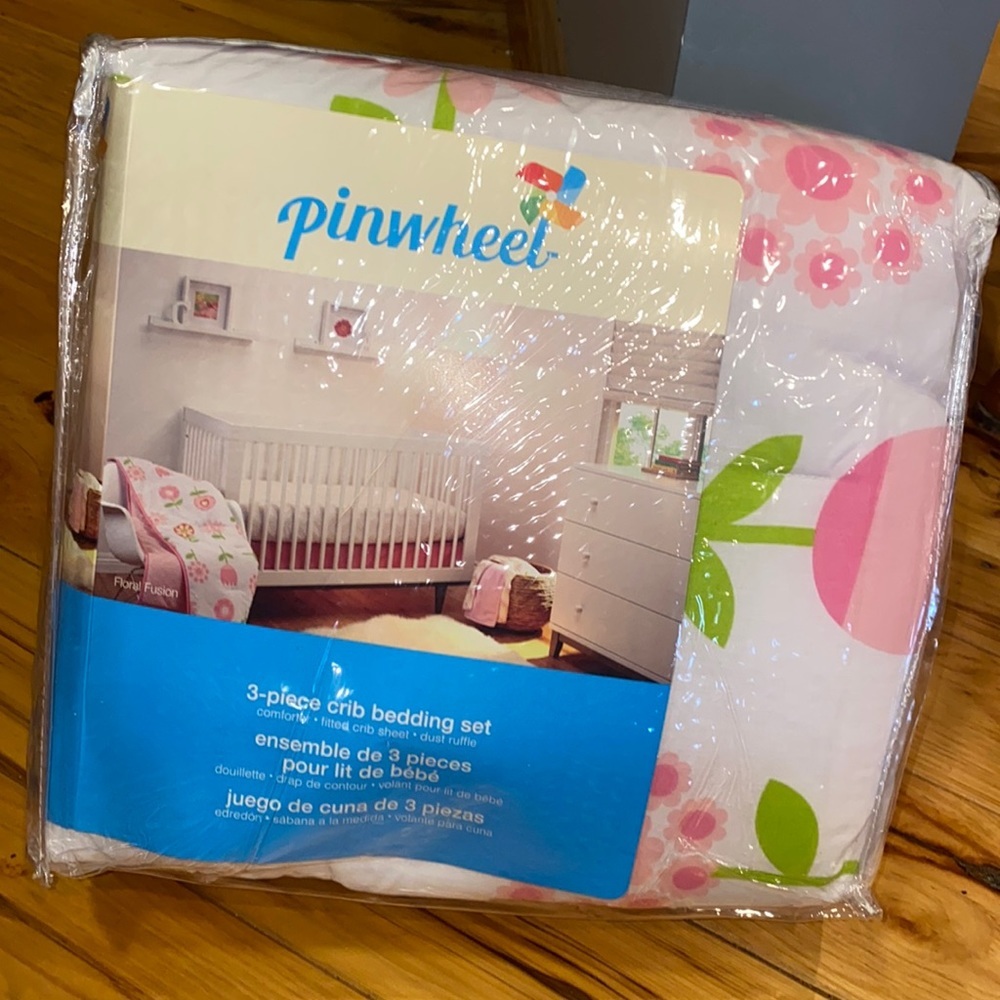 NWT • Pinwheel • 3-Piece Crib Bedding Set • BabyGirl